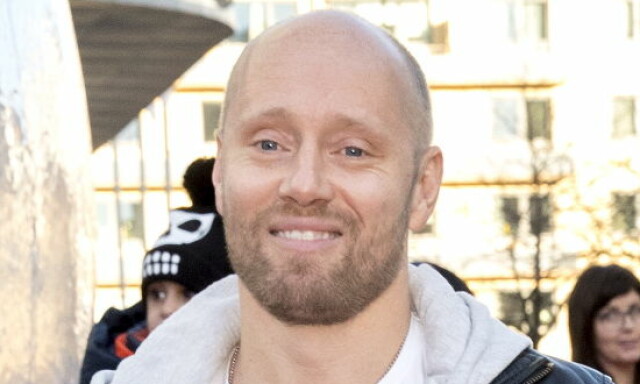 Aksel Hennie fyller skoene til Åsleik Engmark: - Filmen er laget i hans ånd